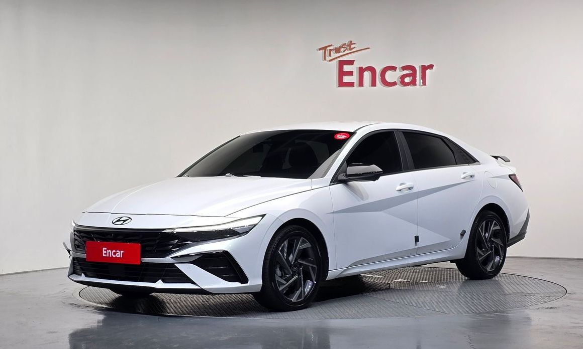 Hyundai AVANTE 2024