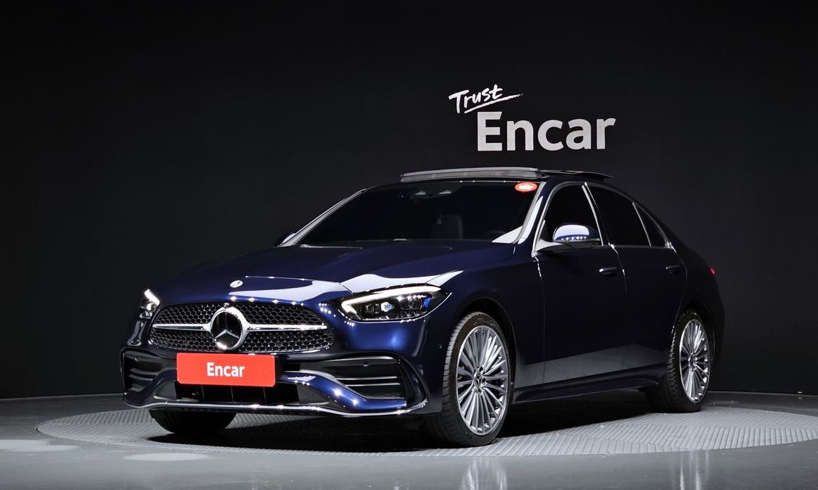 Mercedes-Benz C-Class 2022