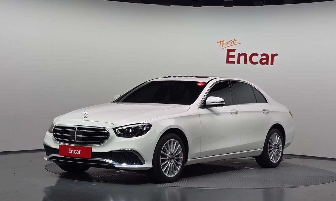 Mercedes-Benz E-Class 2021