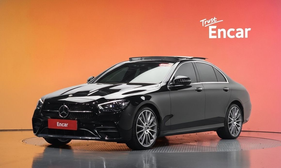 Mercedes-Benz E-Class 2022