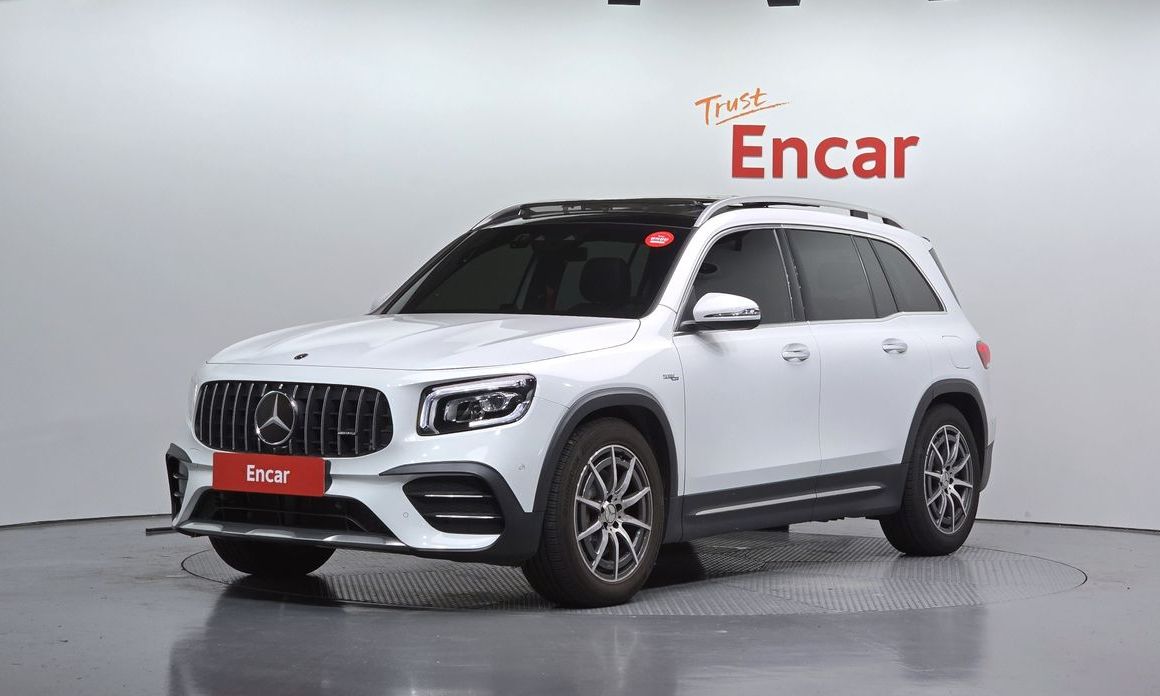 Mercedes-Benz GLB-Class 2023