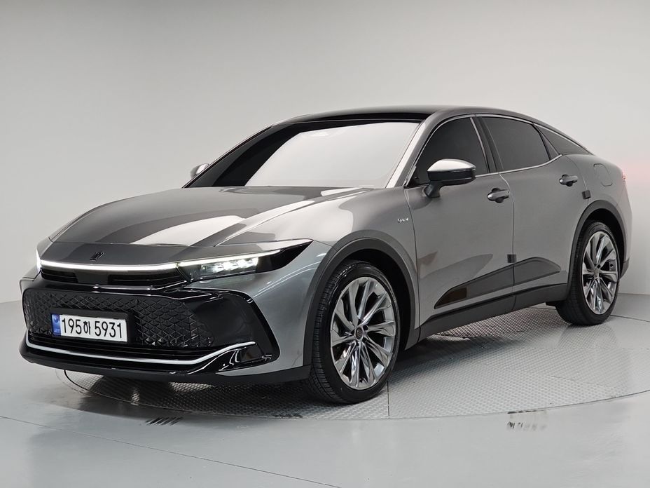 Toyota Crown 2024
