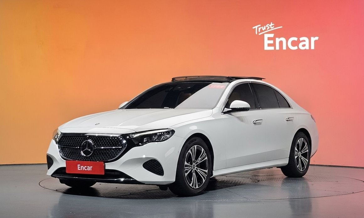 Mercedes-Benz E-Class 2025