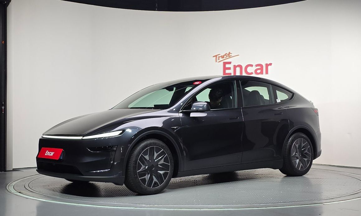 Tesla Model Y 2026