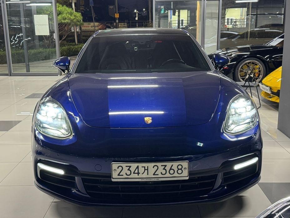 Porsche Panamera 2020
