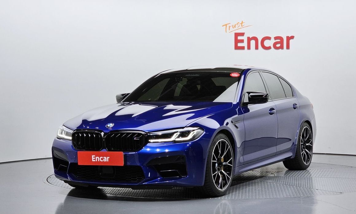 BMW M5 2021
