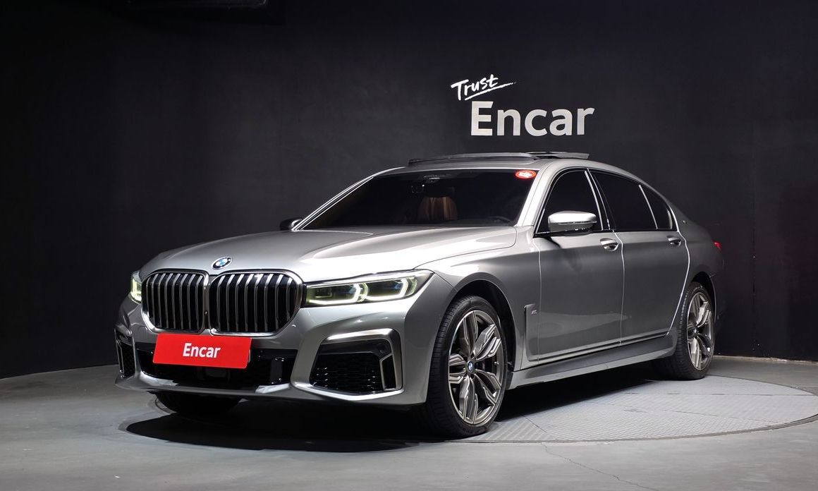 BMW 7-Series 2021