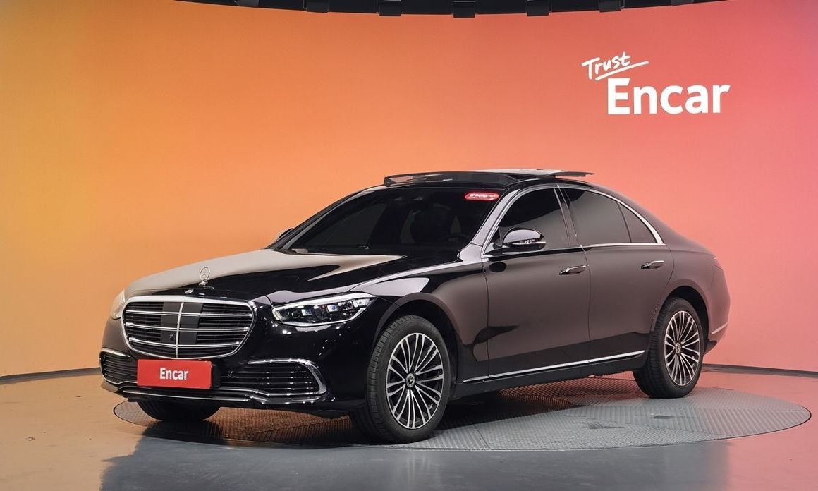 Mercedes-Benz S-Class 2025