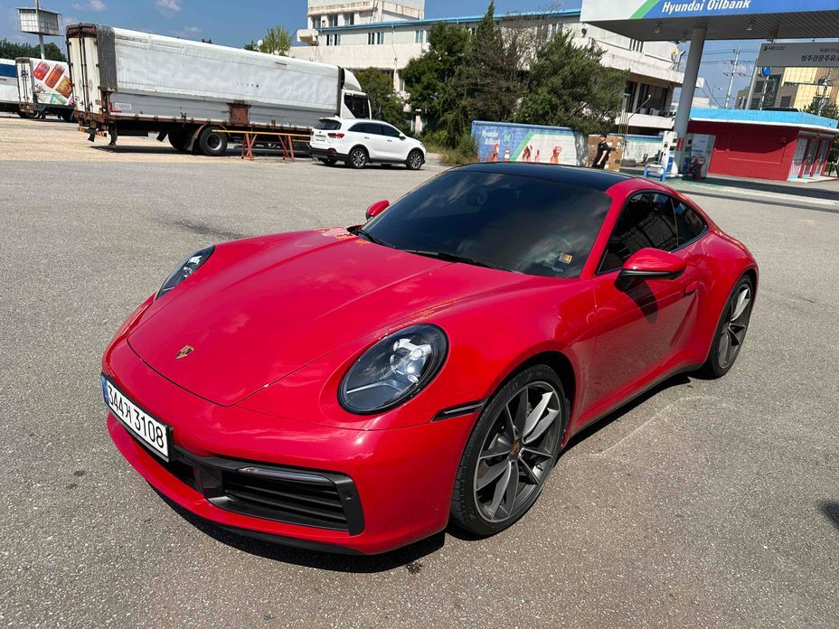 Porsche 911 2021