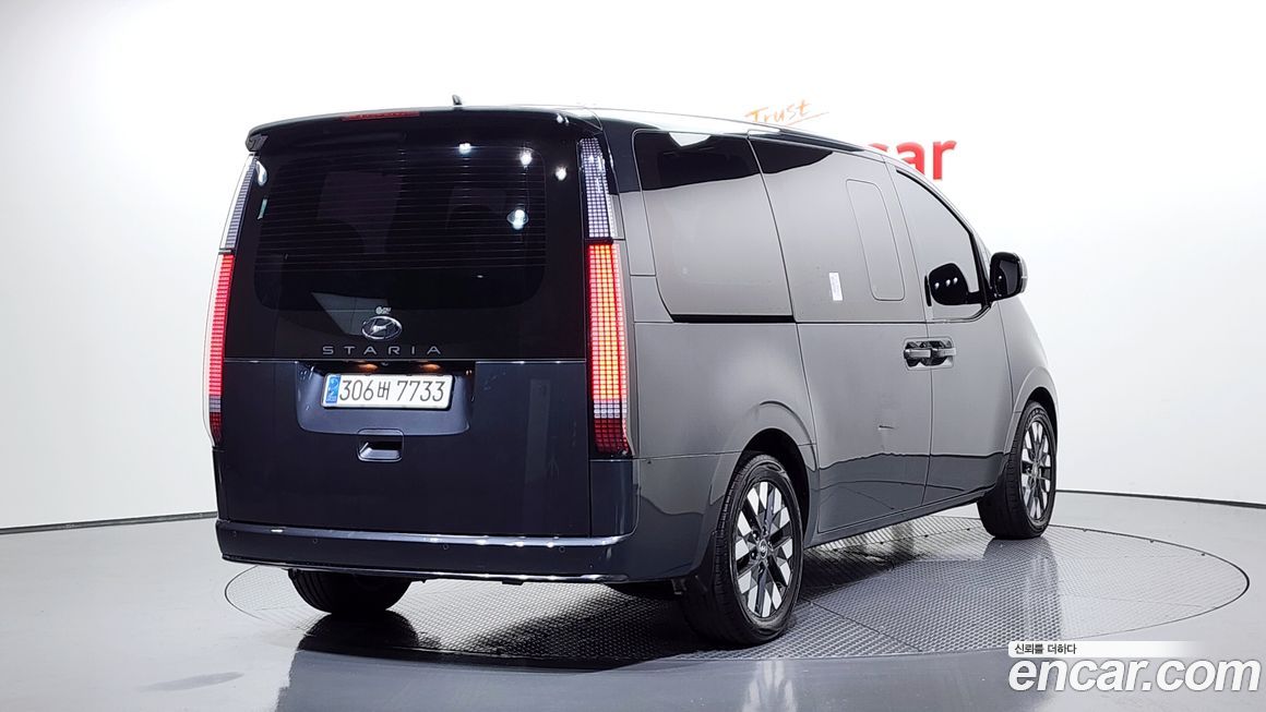 Hyundai Staria 2023