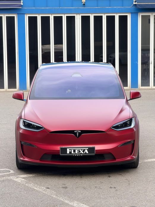 Tesla Model X 2023