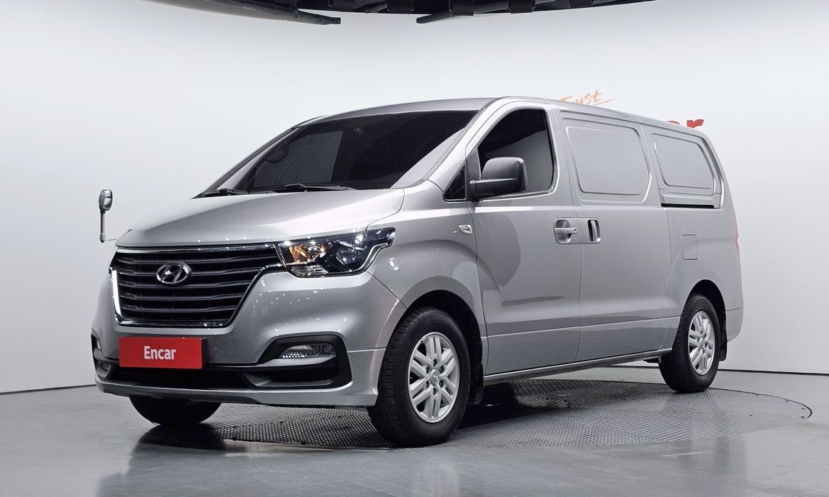 Hyundai Starex 2019