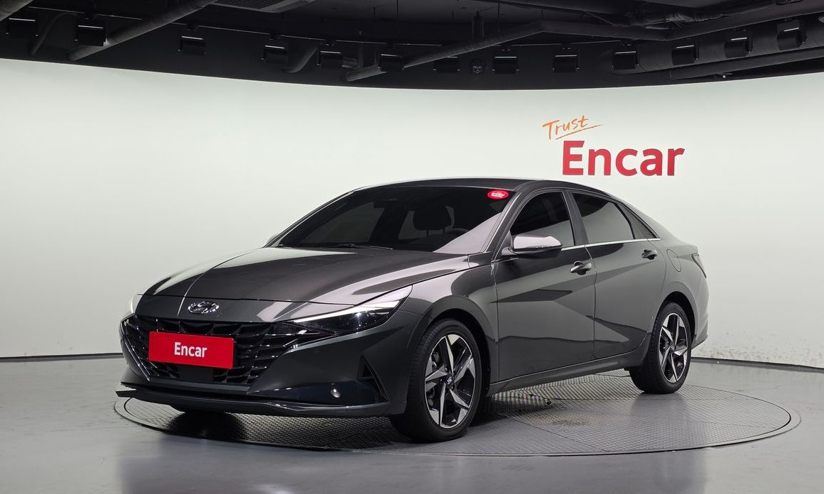 Hyundai AVANTE 2021