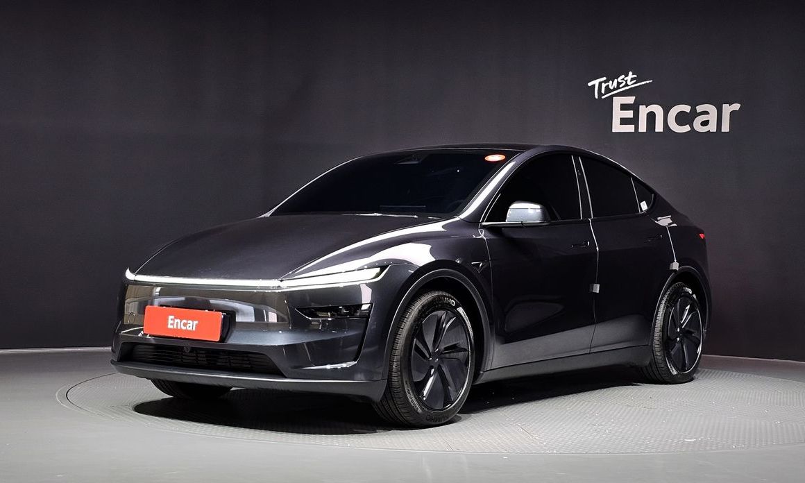 Tesla Model Y 2026