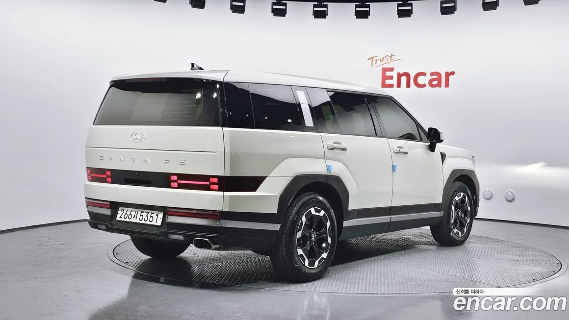 Hyundai Santafe 2024