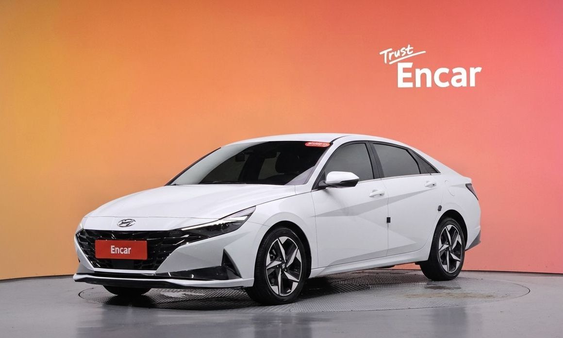 Hyundai AVANTE 2021