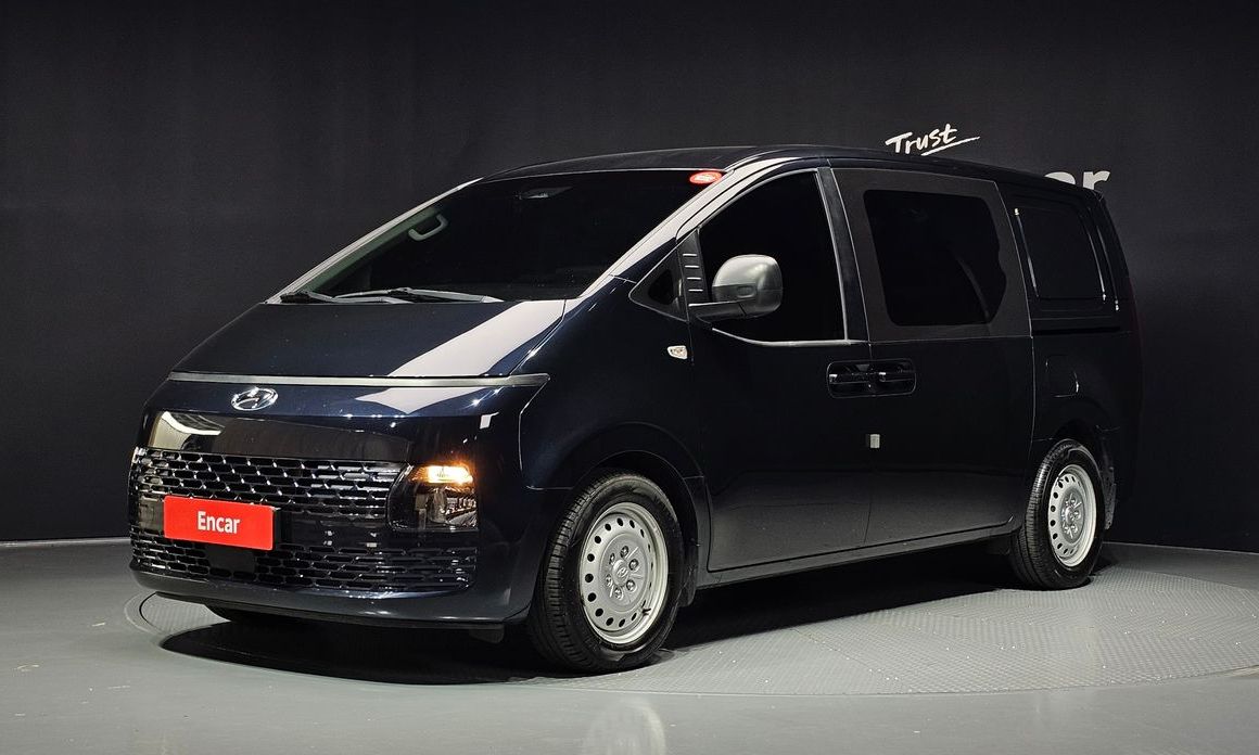 Hyundai Staria 2022