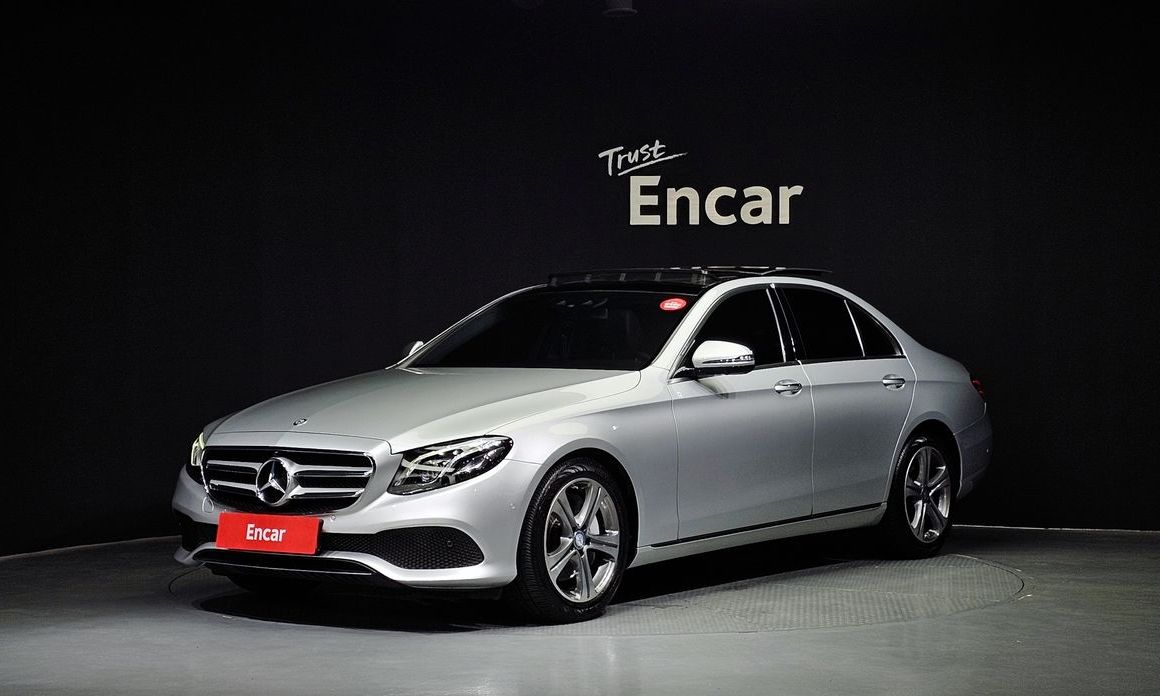 Mercedes-Benz E-Class 2017
