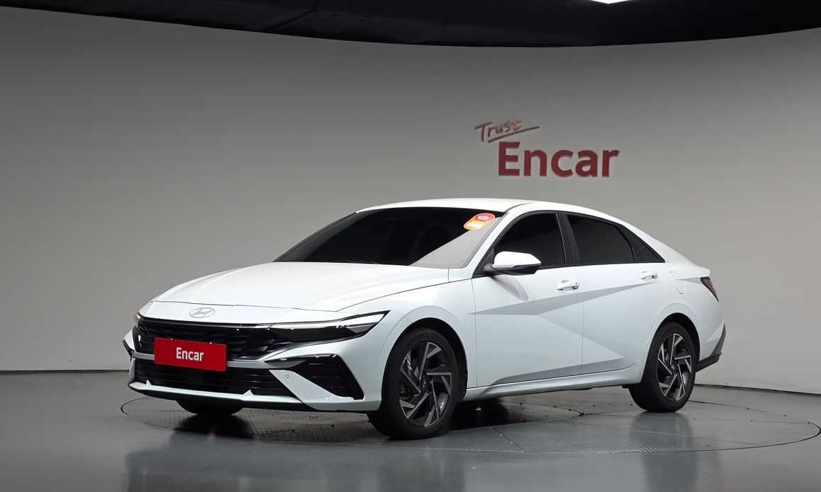 Hyundai AVANTE 2024