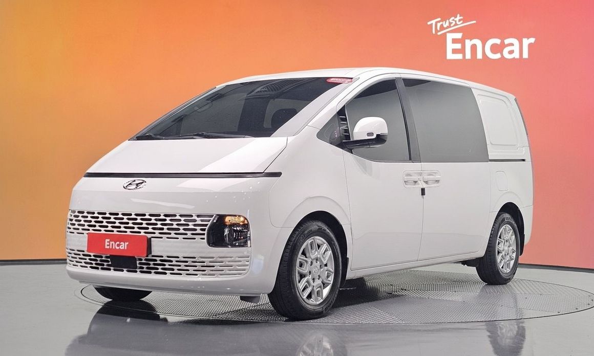 Hyundai Staria 2022