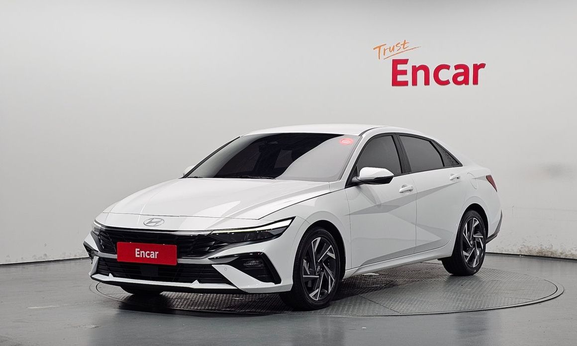 Hyundai AVANTE 2024