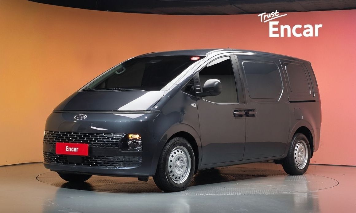 Hyundai Staria 2023