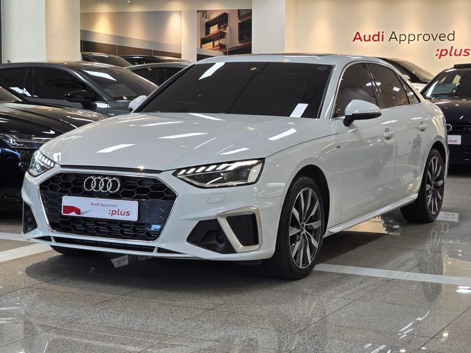 Audi A4 2023