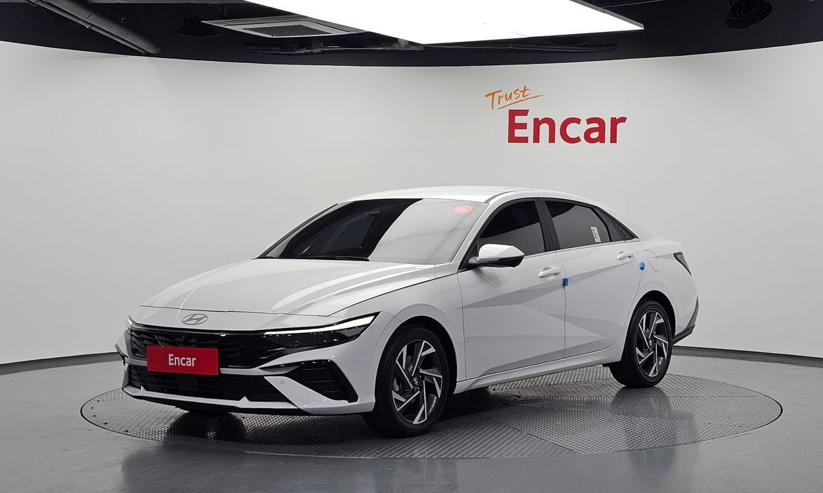 Hyundai AVANTE 2024