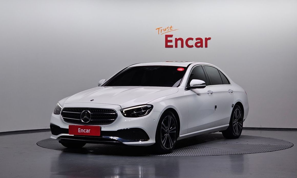 Mercedes-Benz E-Class 2021