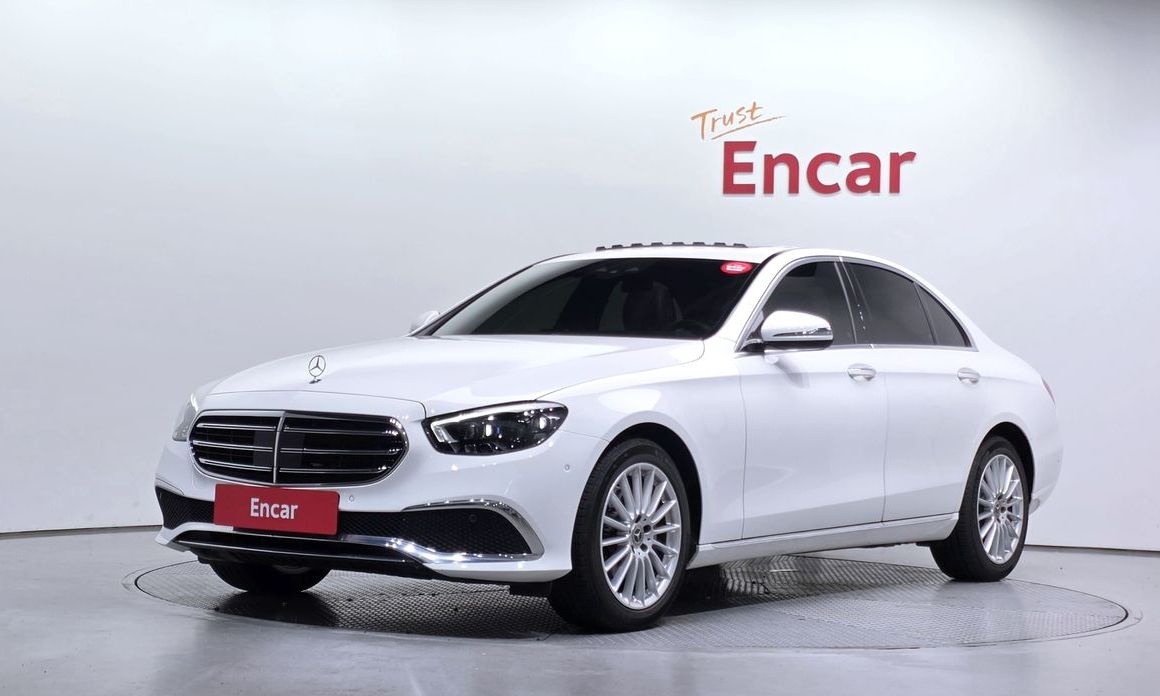 Mercedes-Benz E-Class 2021