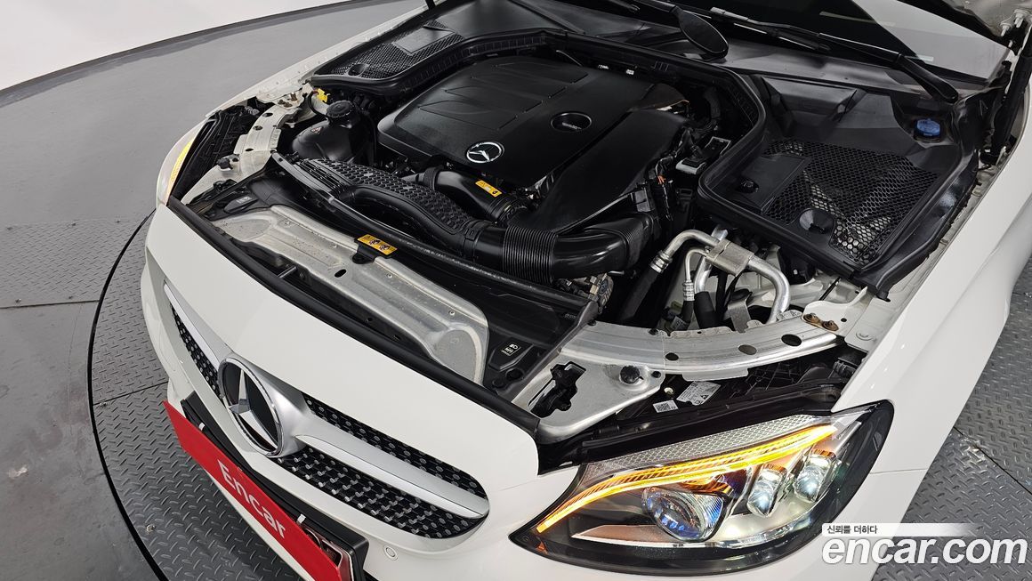 Mercedes-Benz C-Class 2020