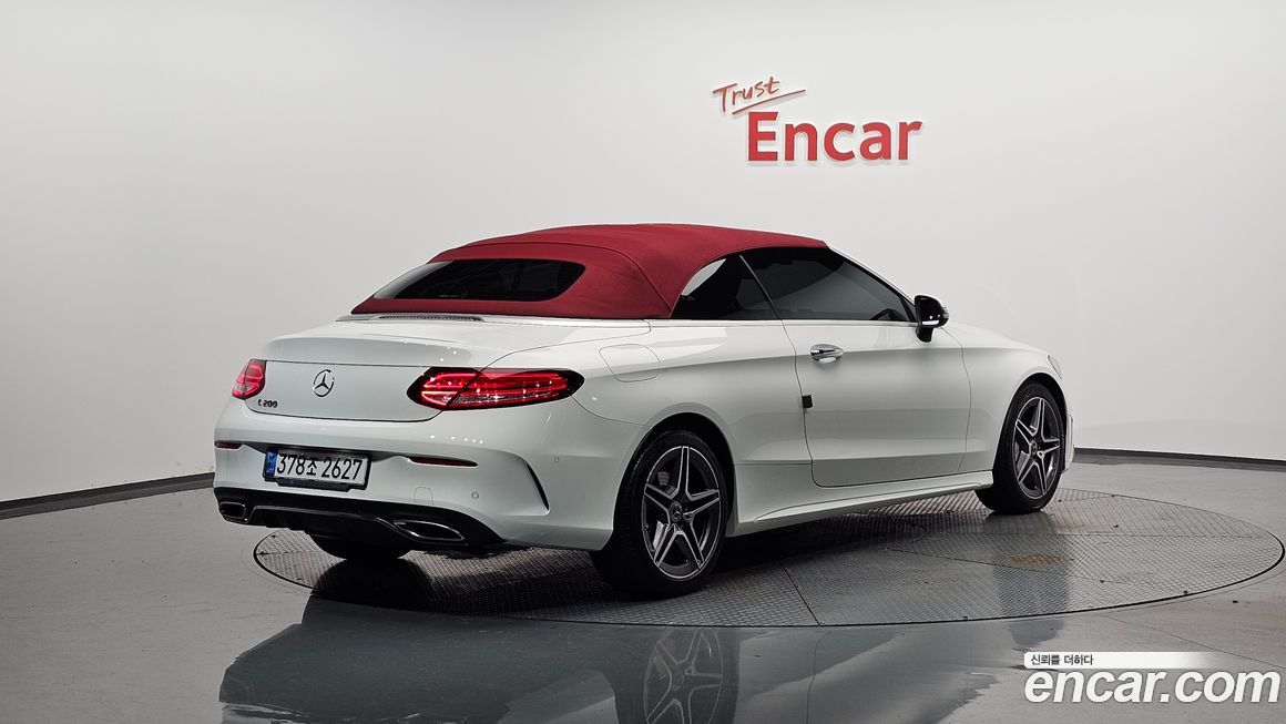 Mercedes-Benz C-Class 2020