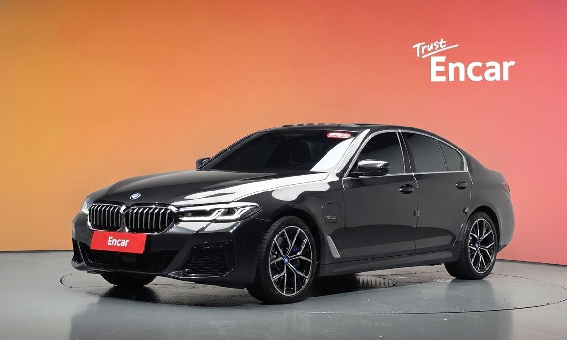 BMW 5-Series 2022