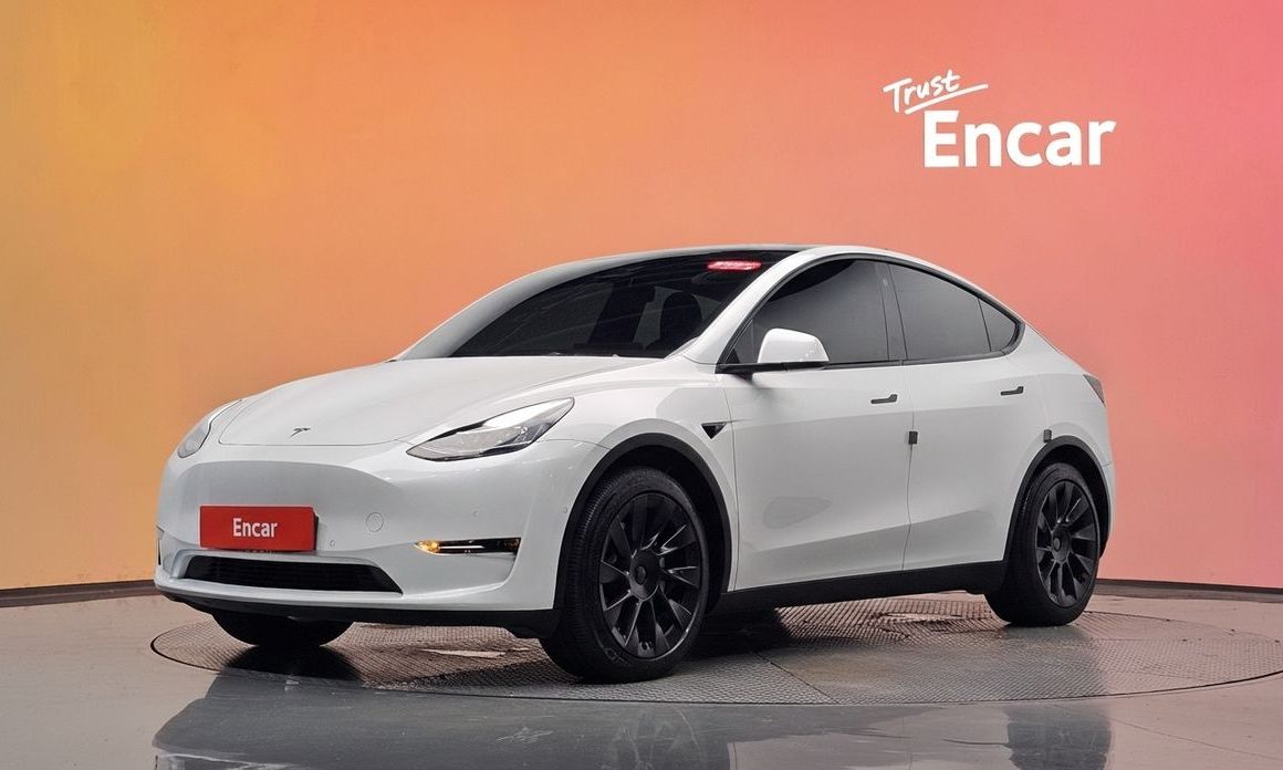 Tesla Model Y 2021