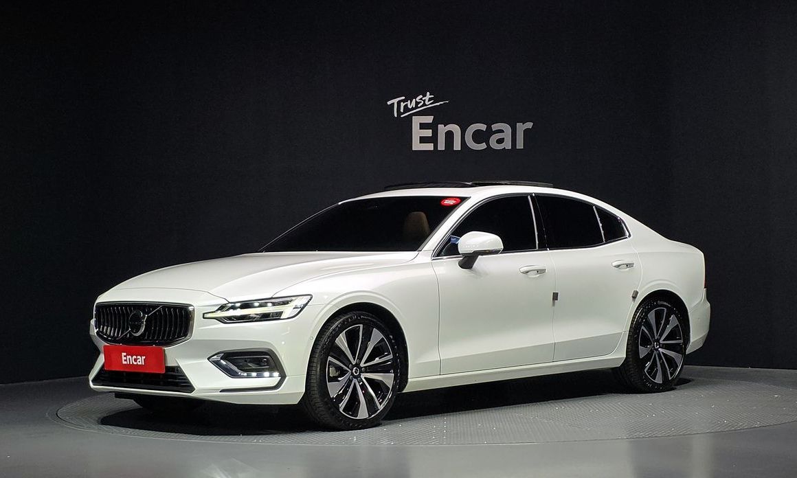 Volvo S60 2024
