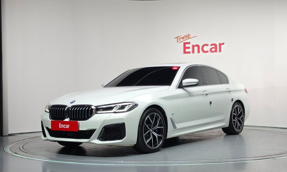 BMW 5-Series 2022