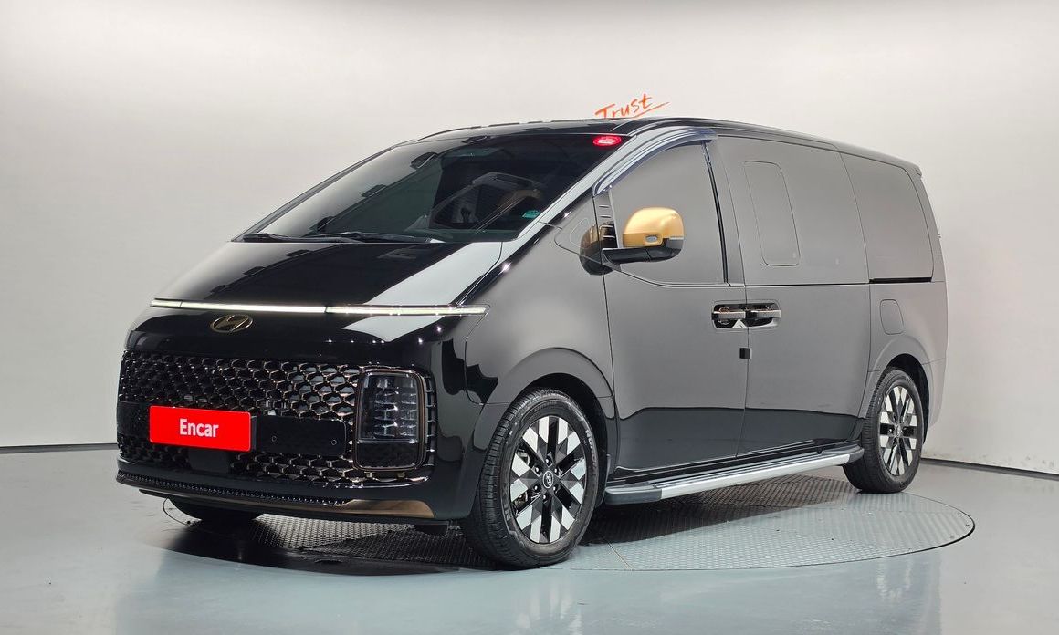 Hyundai Staria 2025