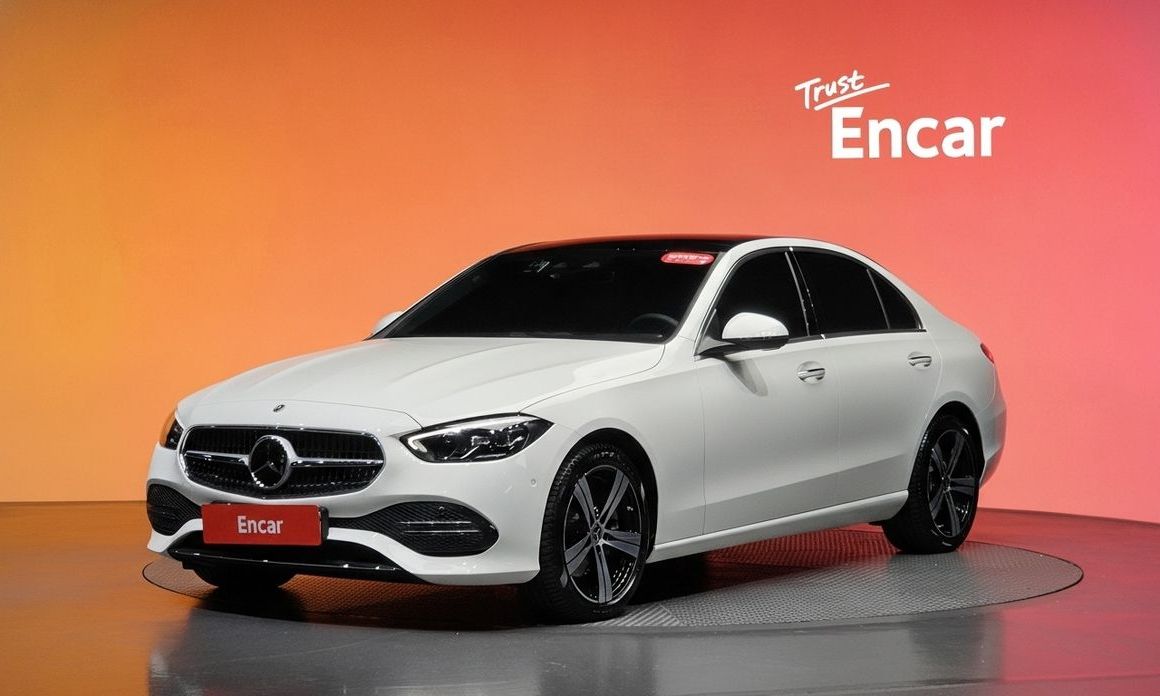 Mercedes-Benz C-Class 2026