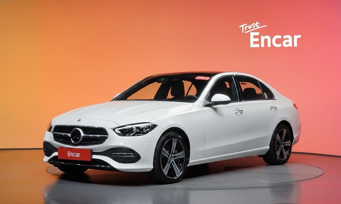 Mercedes-Benz C-Class 2026