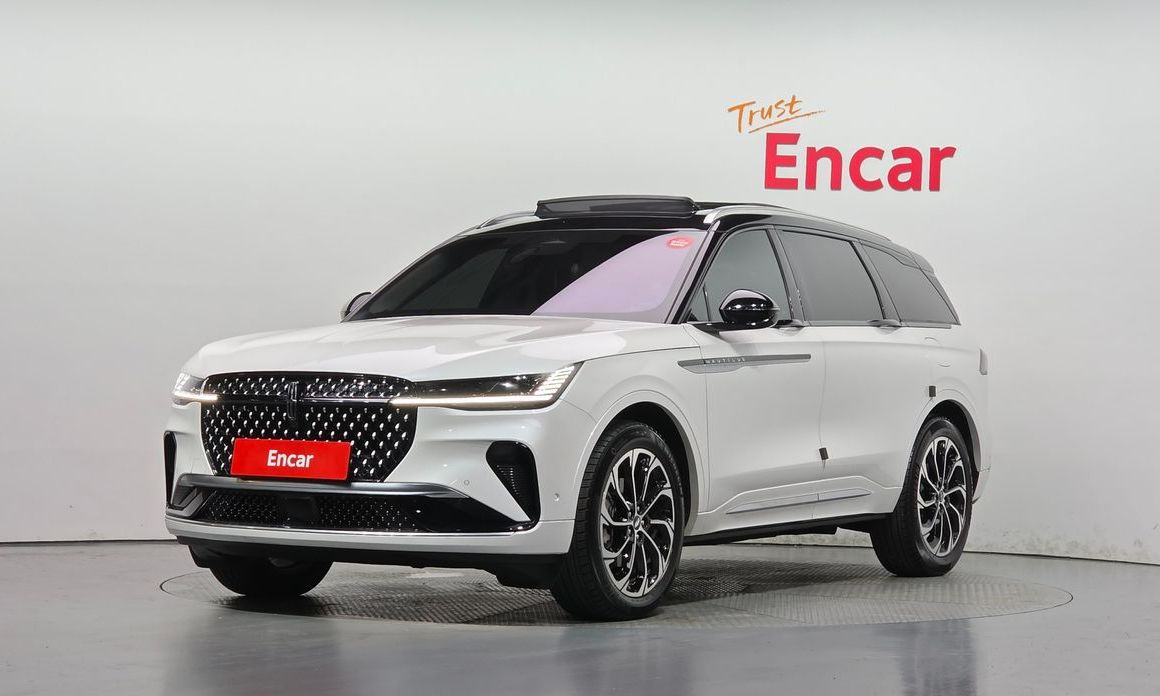 Lincoln Nautilus 2024