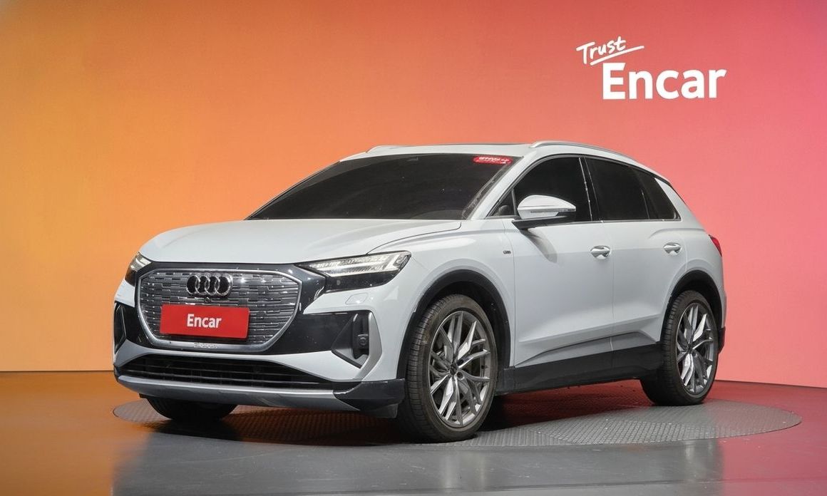 Audi Q4 e-tron 2025