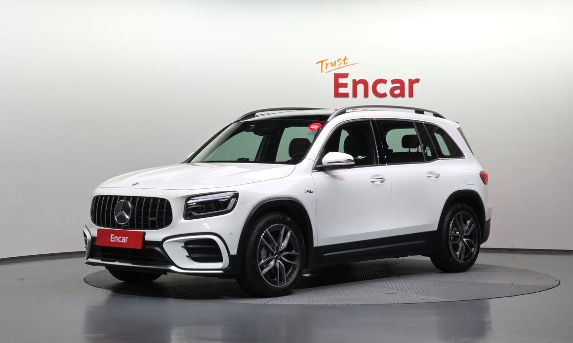 Mercedes-Benz GLB-Class 2025