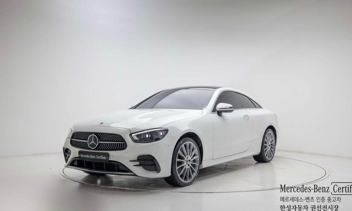 Mercedes-Benz E-Class 2021