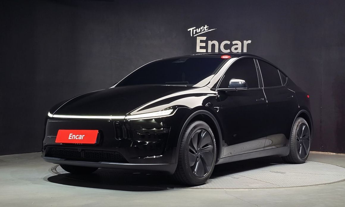 Tesla Model Y 2026