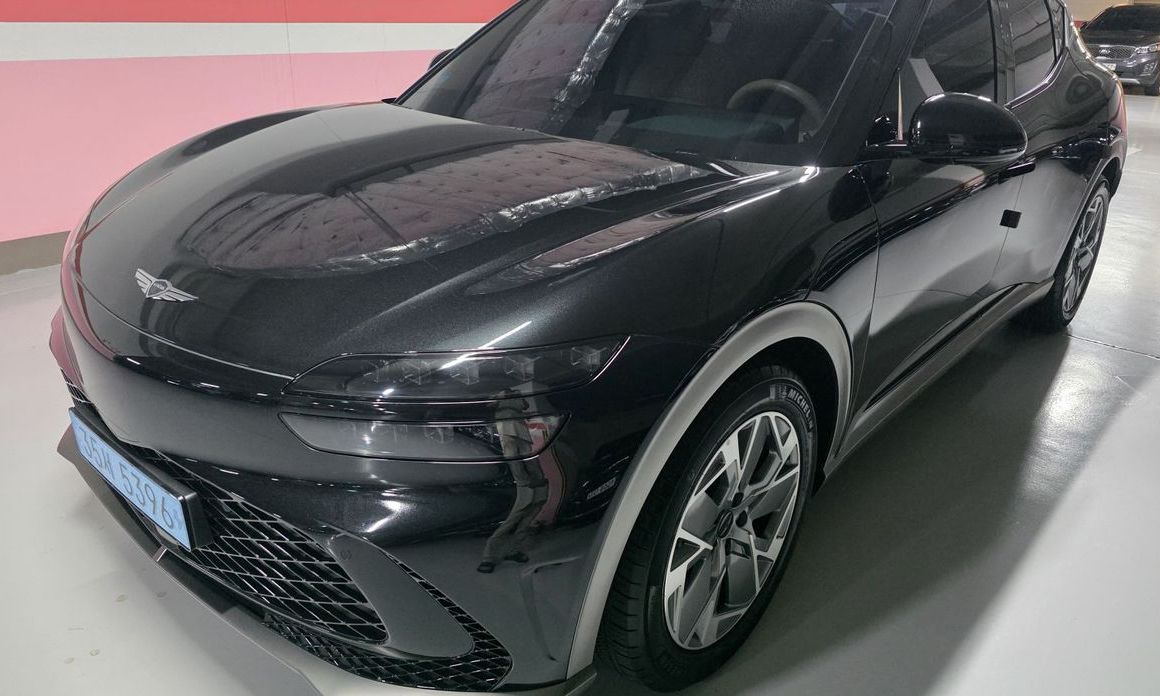 Genesis GV60 2023