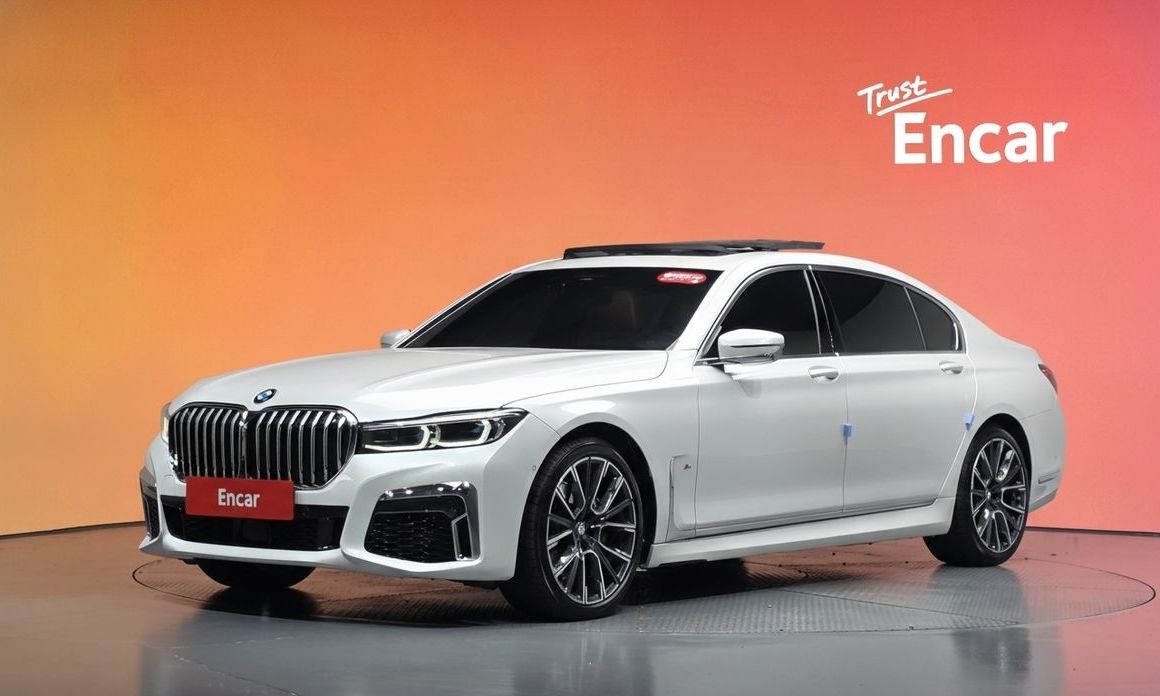 BMW 7-Series 2021