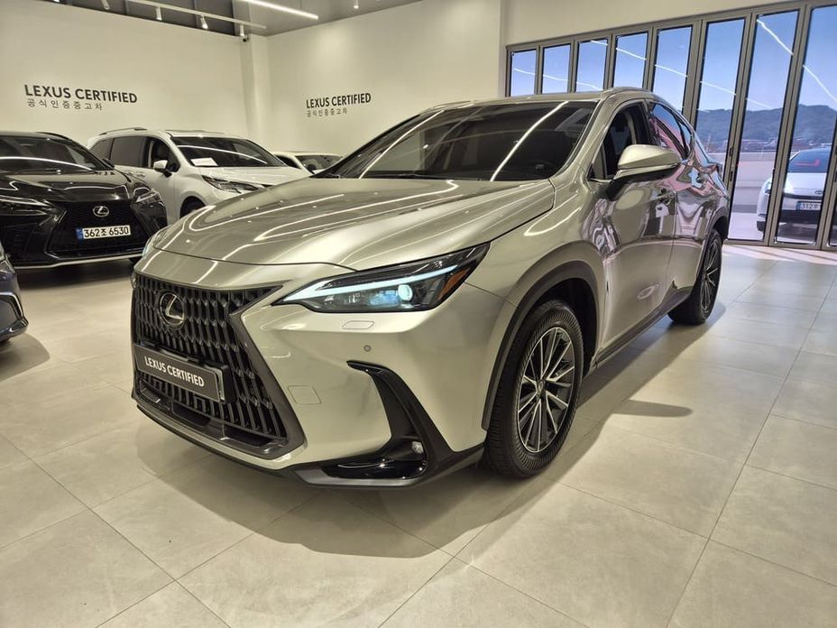 Lexus NX 2026