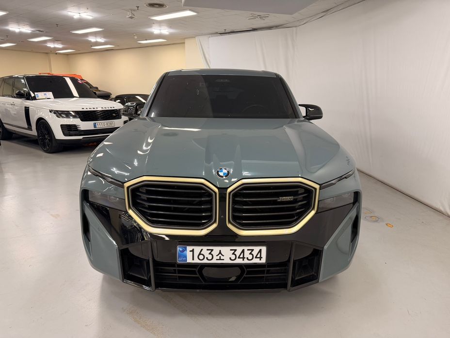 BMW XM 2023