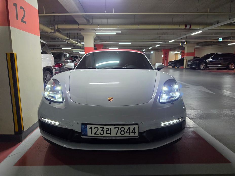 Porsche 718 2021