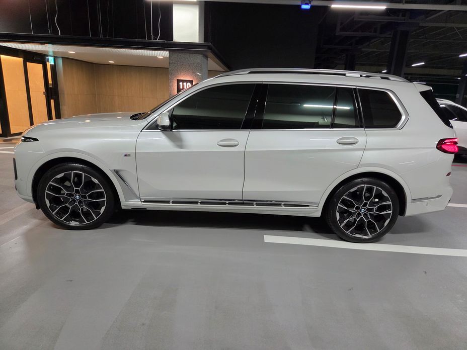 BMW X7 2024